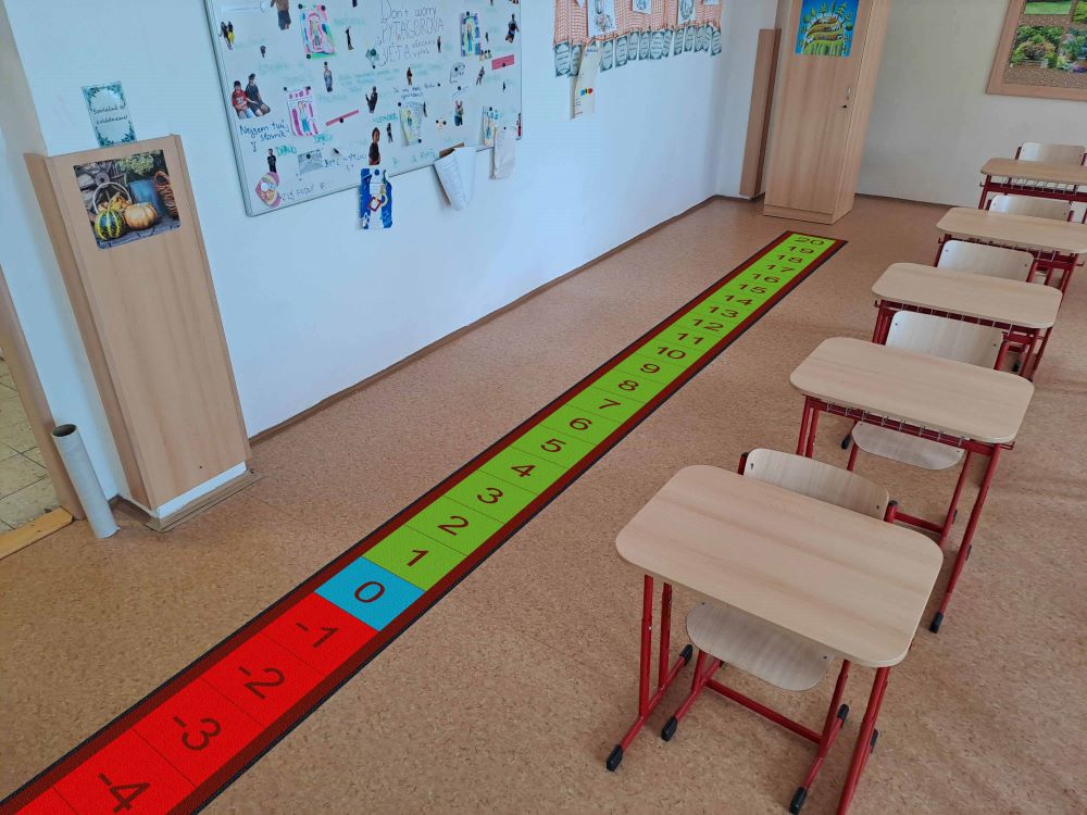 Didactic Carpets krokovaci pas hlavni